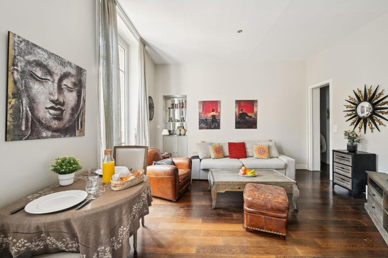 Bnbnook - Stylish 1br - Heart Of Golden Triangle Paris